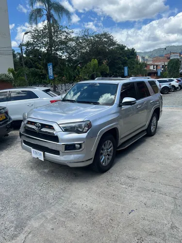 TOYOTA 4RUNNER LIMITED