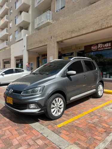 VOLKSWAGEN CROSS FOX 2018