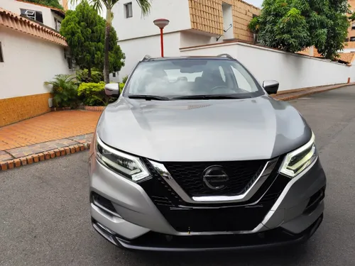 Nissan Qashqai Exclusive 2.0 
