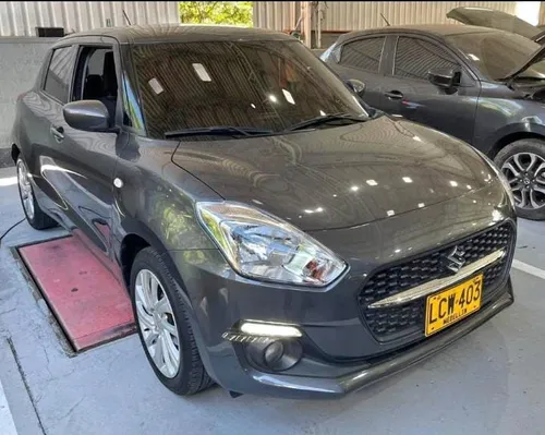 Suzuki Swift híbrido 2022