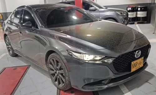 Mazda 3 Grand Touring LX Carbon 2025
