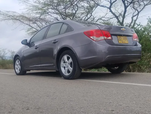 Chevrolet cruze 2012