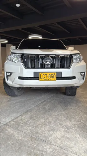 Toyota Prado diésel 2022 blindada