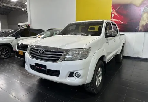 Toyota Hilux 2016