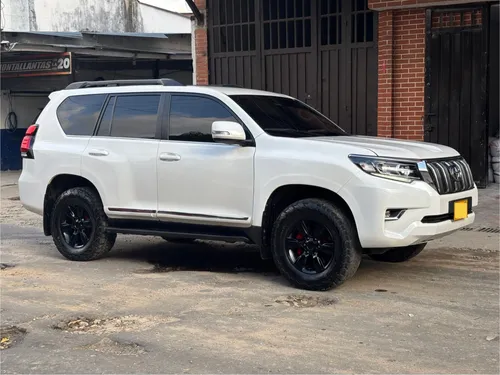 Toyota Prado TX 3.0 2013 4x4 diésel automático blindaje 2 Plus