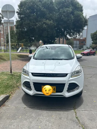 Ford Escape SE MODELO 2016 