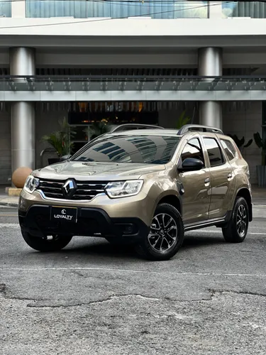 Renault Duster zen MT 