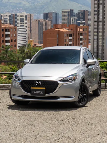 Mazda 2 Grand Touring LX Sedan 2022