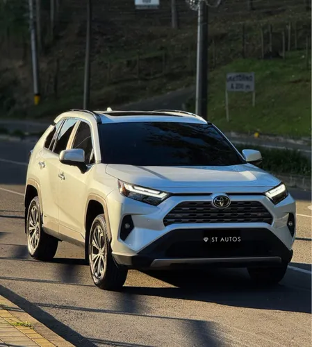 Toyota RAV4 limited 2025