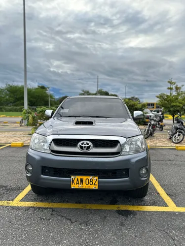 Toyota Hilux Vigo 3.0 Diésel Automática 4x4 blindaje 2