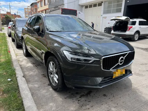 Volvo XC60 2.0 T5 Momentum 2018