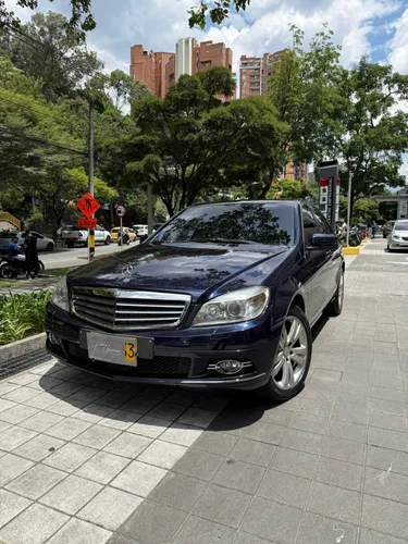 MERCEDES BENZ C200