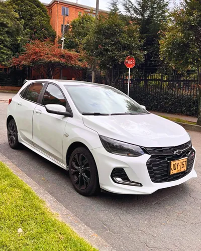 CHEVROLET ONIX RS TURBO 2021