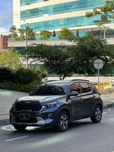 Kia Sonet Vibrant 1.5cc
