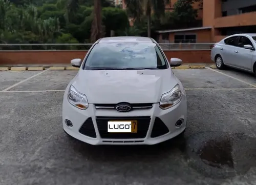 Ford Focus Se Mt 2000cc Mecánico 2013