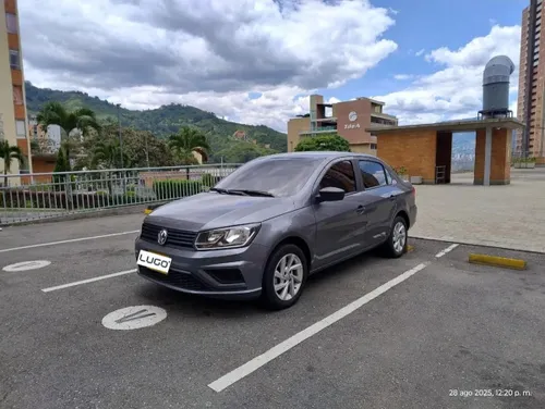 Volkswagen Voyage Comfortline MT R15 Mecánico