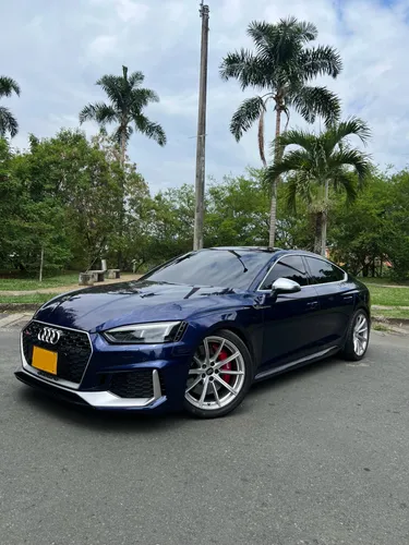 AUDI RS5 