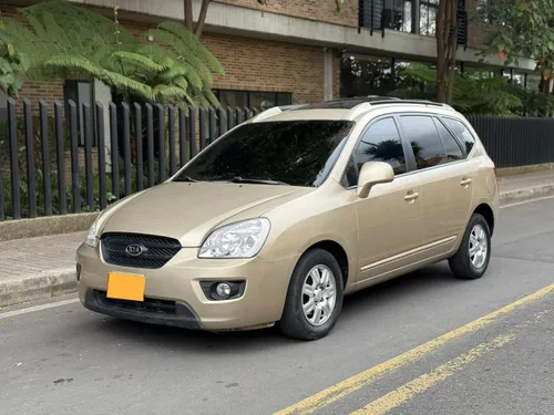 Kia Carens Rondo 2009
