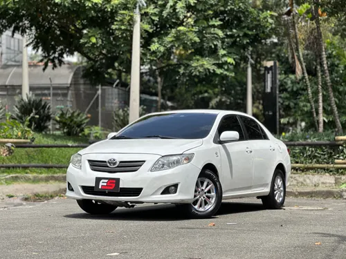 TOYOTA COROLLA XLI 2011