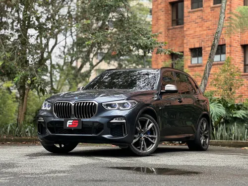 BMW X5 M50I 2021