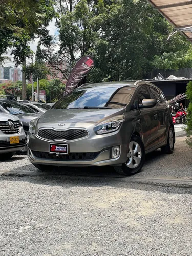 KIA CARENS SUV EX 2.0 AUTOMÁTICA. MODELO 2015