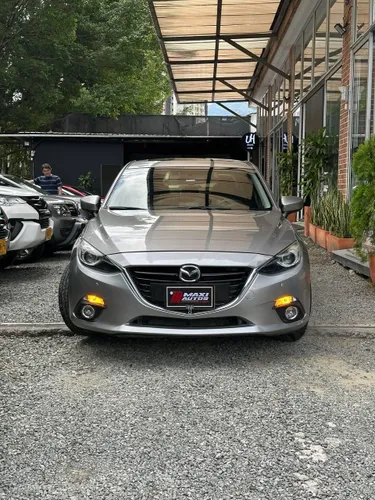 MAZDA 3 GRAND TOURING 2.0 AUTOMÁTICO. MODELO 2016