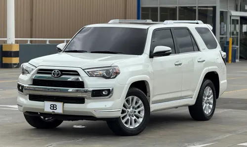 TOYOTA RUNNER LIMITED BLINDADA 