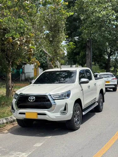 Toyota hilux 2.4 2022 diesel automática 