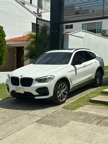 BMW X4 30i