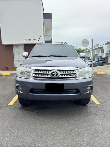 Toyota Fortuner 2011 4.0 gasolina blindaje 2 plus automática 