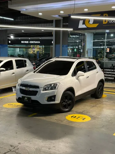 CHEVROLET TRACKER LT