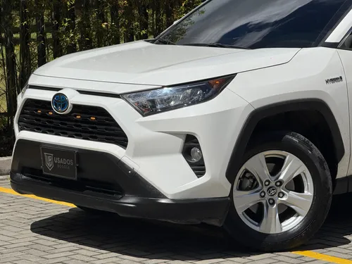 TOYOTA RAV 4 LE -2021- HIBRIDA-