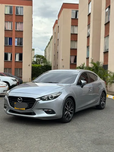  Mazda 3 - Modelo 2017 segunda generación 