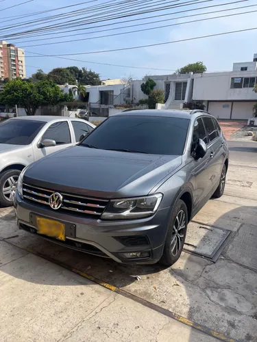 Volkswagen tiguan 2018 Turbo 4x4 