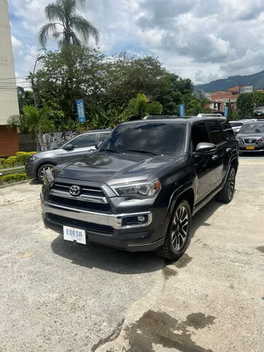 TOYOTA 4RUNNER LIMITED