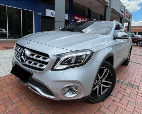 Mercedes Benz GLA 200 1.6 Automático Modelo 2020