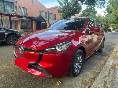 Mazda 2 Touring 2025 Automático 