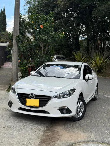 Mazda 3 touring 