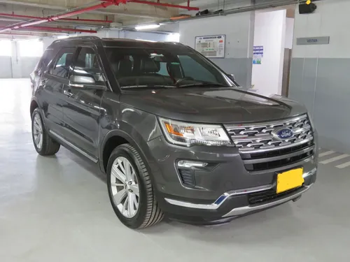 Vendo Ford Explorer Limited 