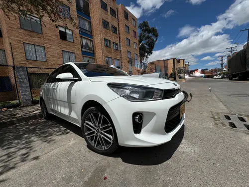 KIA RIO 2018 