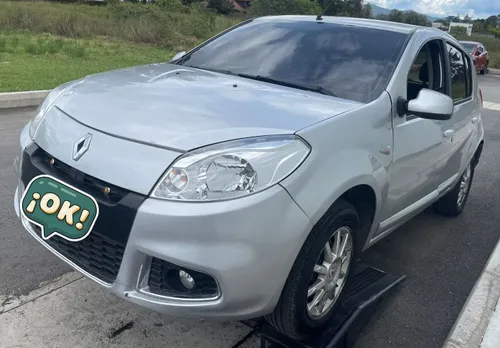 RENAULT SANDERO 2014 FULL EQUIPO