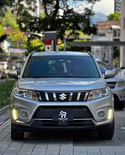 Suzuki Vitara GL Live 2023
