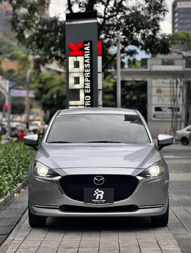 Mazda 2 Grand Touring LX Sedan 2022