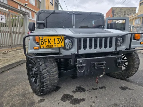Hummer H1 