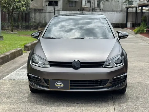 VOLKSWAGEN GOLF TSI 2017