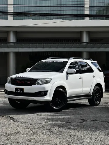 TOYOTA FORTUNER 2.7 4x2