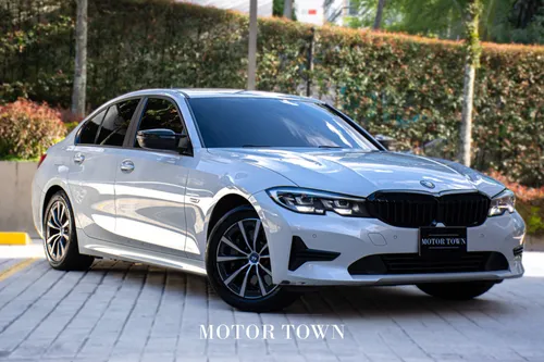 BMW 330E 2022 HIBRIDO ENCHUFABLE