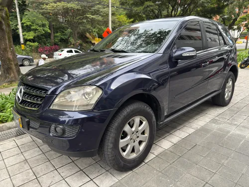 Mercedes benz ML350 