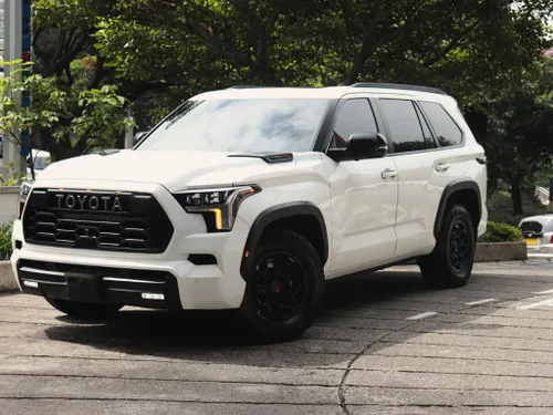 TOYOTA SEQUOIA TRD PRO 2024