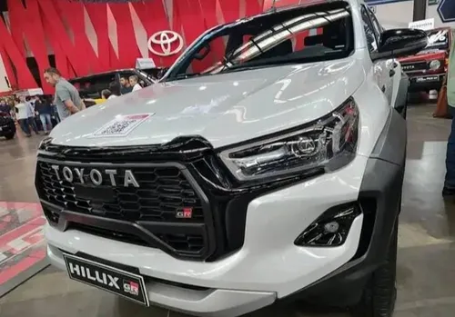 Toyota Hilux GR 2026